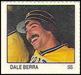15 Dale Berra